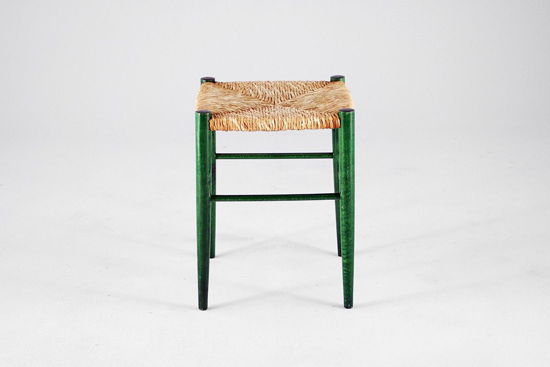 Foto Rattan Stool