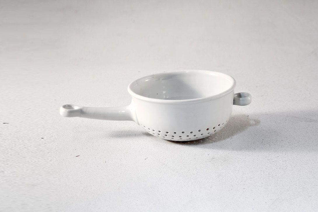 Foto Ceramic Sieve Germany 1935