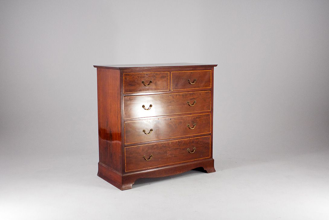 Foto Prussian Classicim Mahogany Wooden Dresser *N