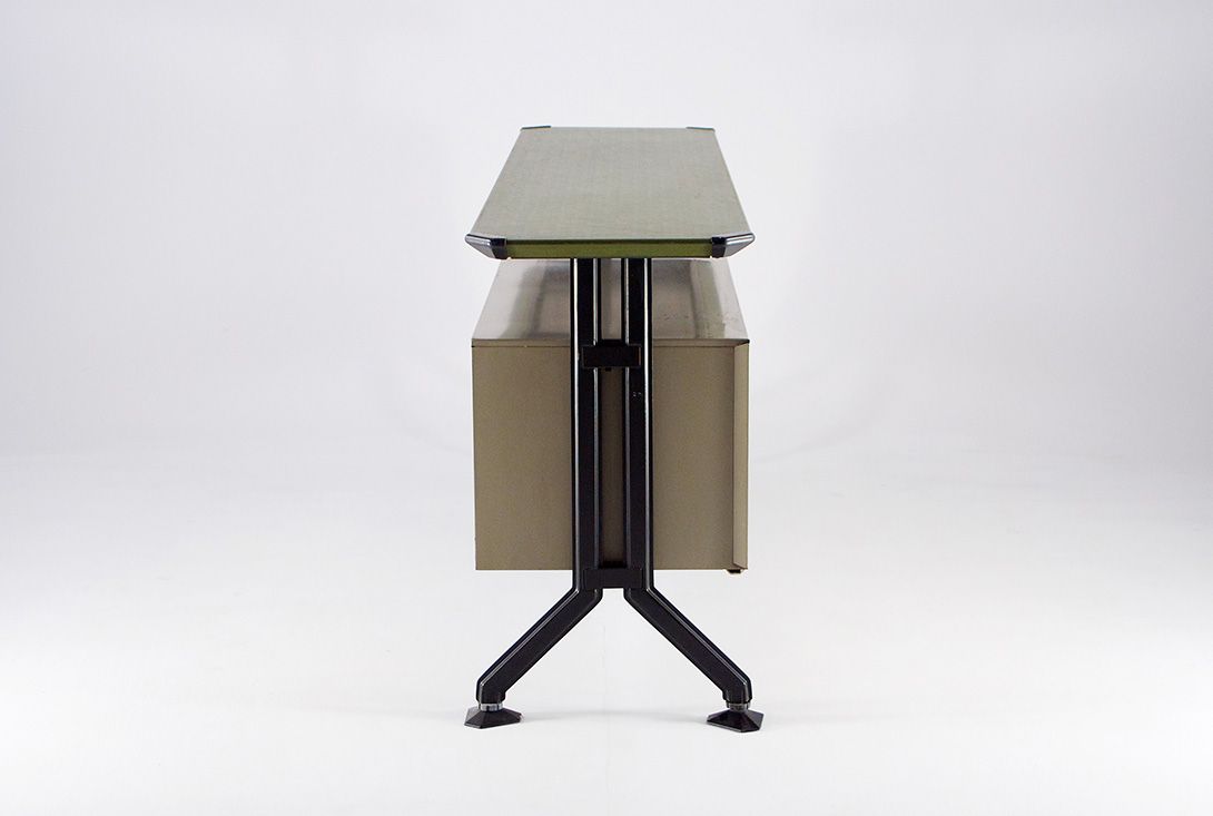 Foto Olivetti Sideboard 1962 w180