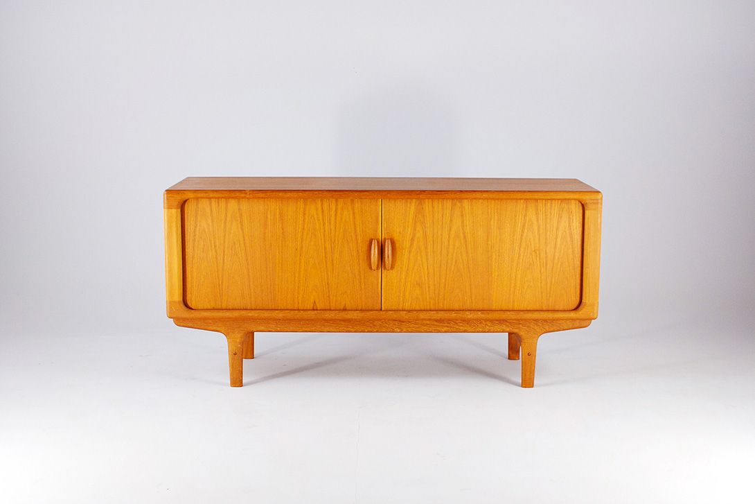 Foto Dyrlund Sideboard with Sliding Doors w170