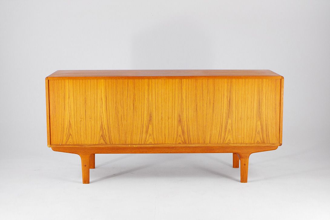 Foto Dyrlund Sideboard with Sliding Doors w170