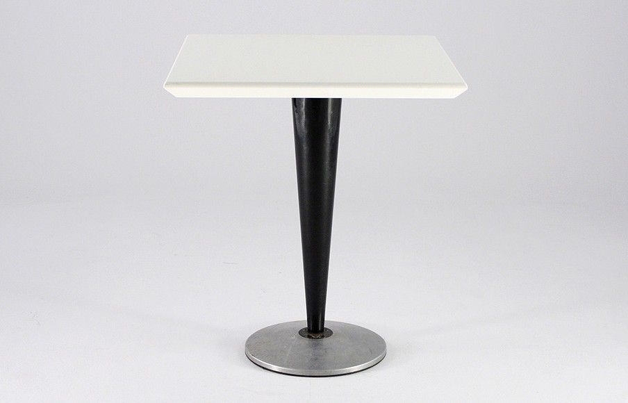 Foto Modular Cone Ice Cafe Table 1955 h75x65