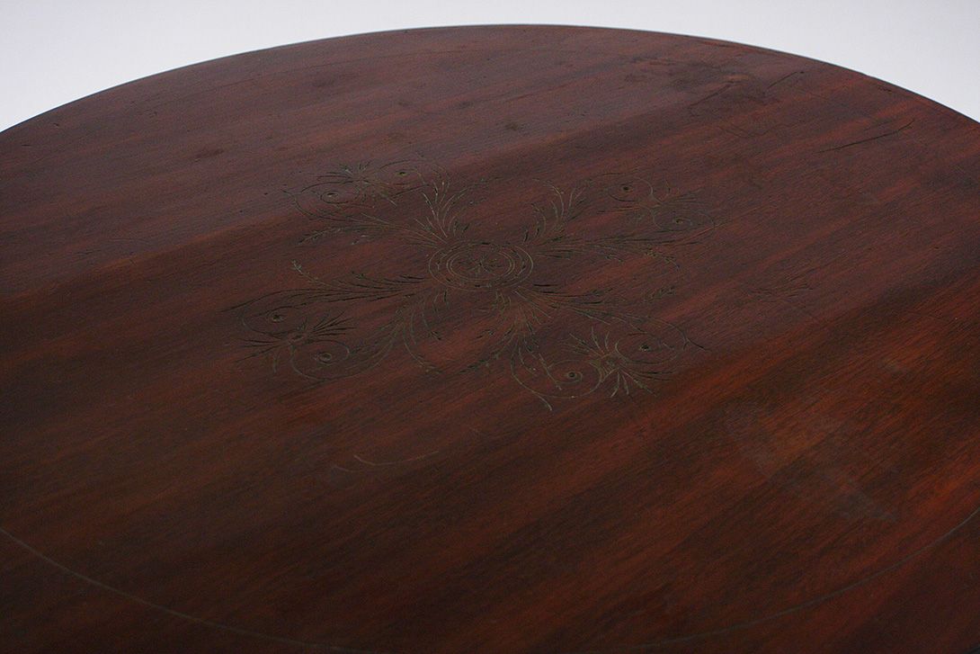 Foto Exceptional Regency Mahogany Centre Table h70x80
