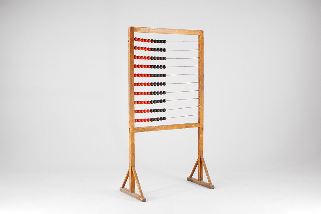 Foto Tall Abacus Stand for the Teacher h170
