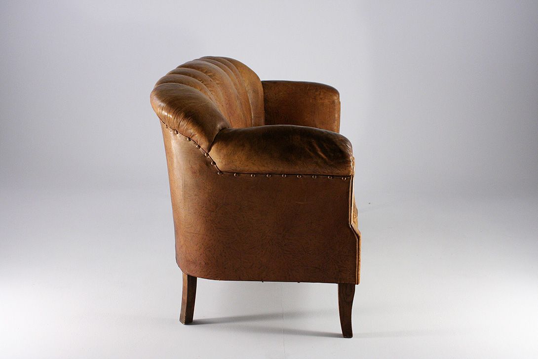 Foto Art Deco Leather Sofa 1923 h90x170x76 //