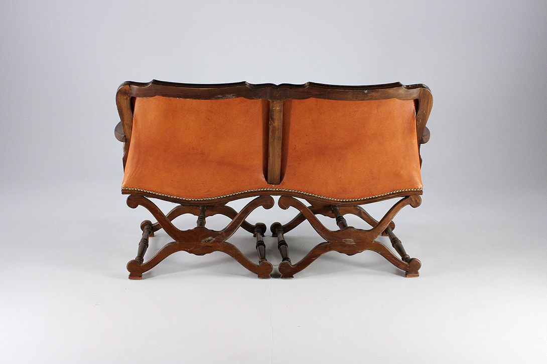 Foto Baroque Sofa Leather &#038; Wood 1736 DECORATION ONLY
