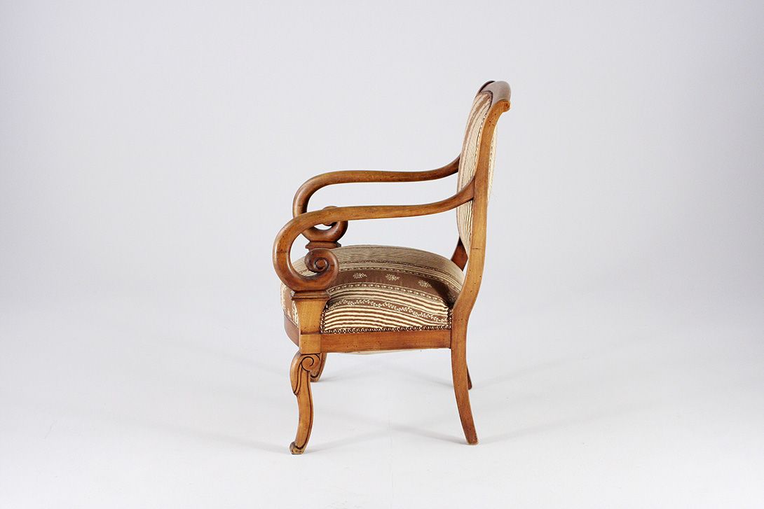 Foto Period Furniture Armchair