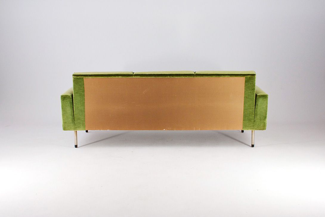 Foto Knoll Sofa Green Velvet 1968
