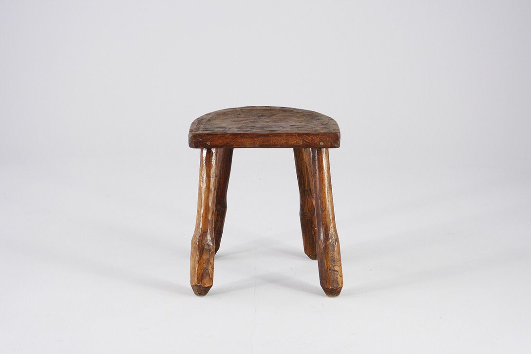 Foto Wooden Stool