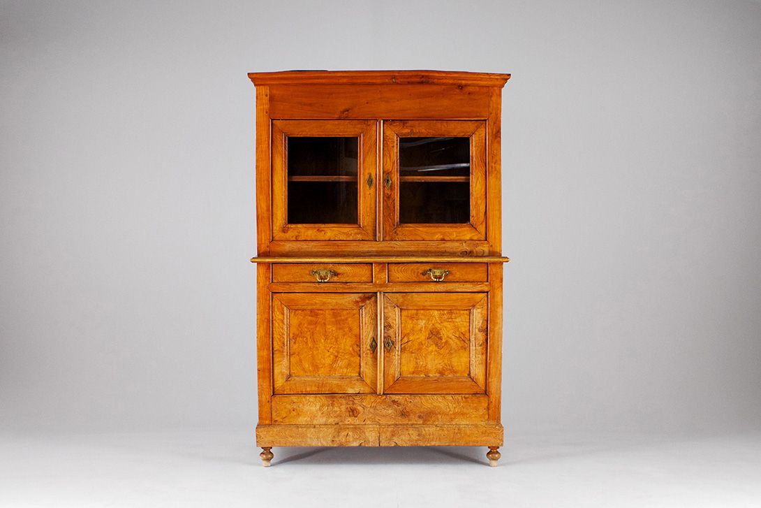 Foto Biedermeier Cherry Kitchen Cabinet 1860 h185x120x50