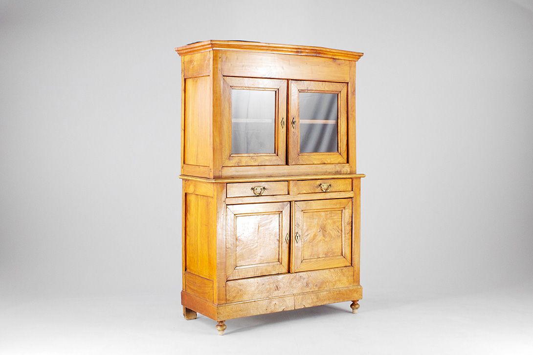 Foto Biedermeier Cherry Kitchen Cabinet 1860 h185x120x50