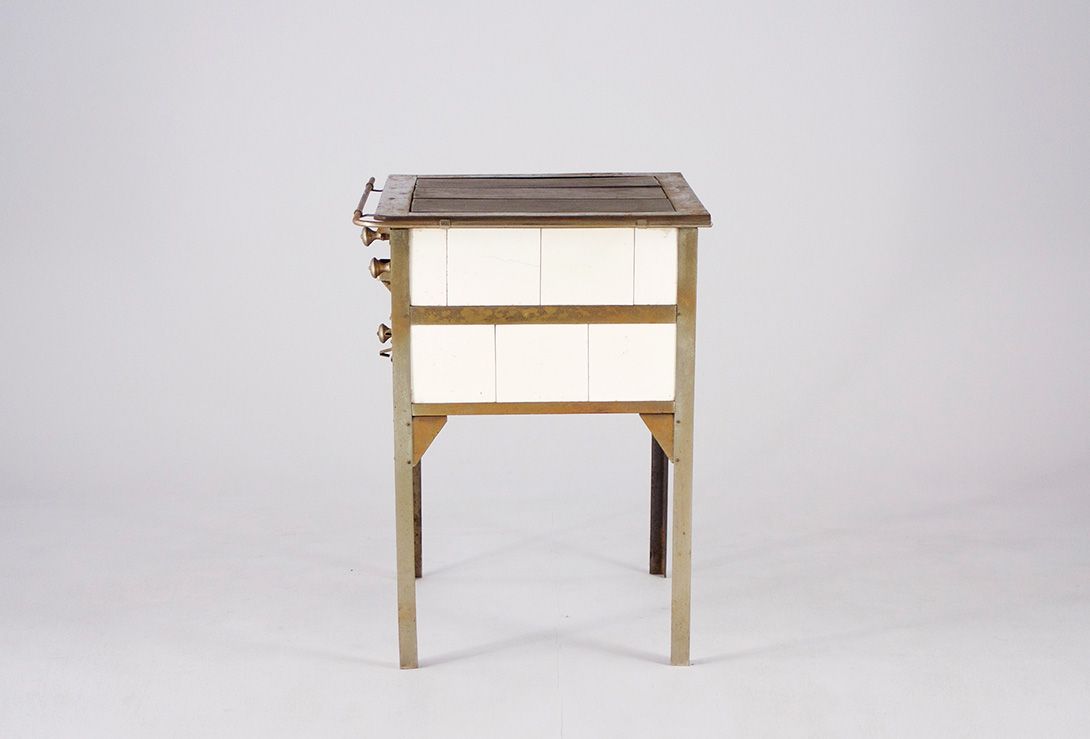 Foto Antique Stove Prague 1900 h75x63x56