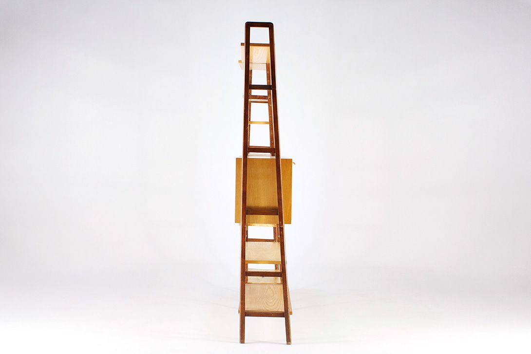 Foto German All Wood String Shelf 1960