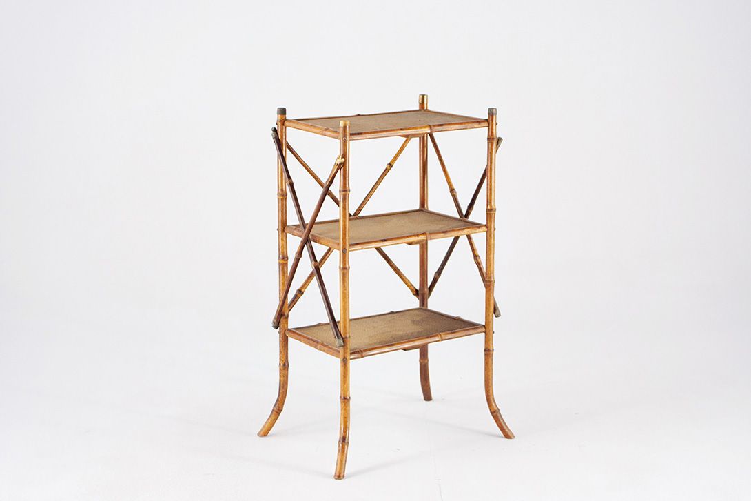 Foto Bamboo Shelf