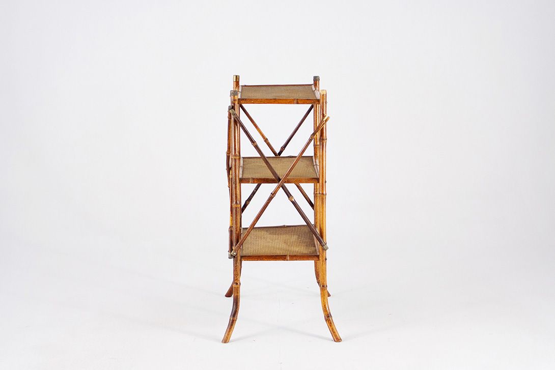 Foto Bamboo Shelf