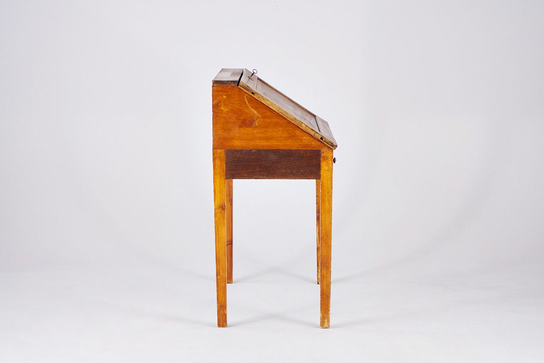 Foto Wooden Secretary 1890 h96x78x48