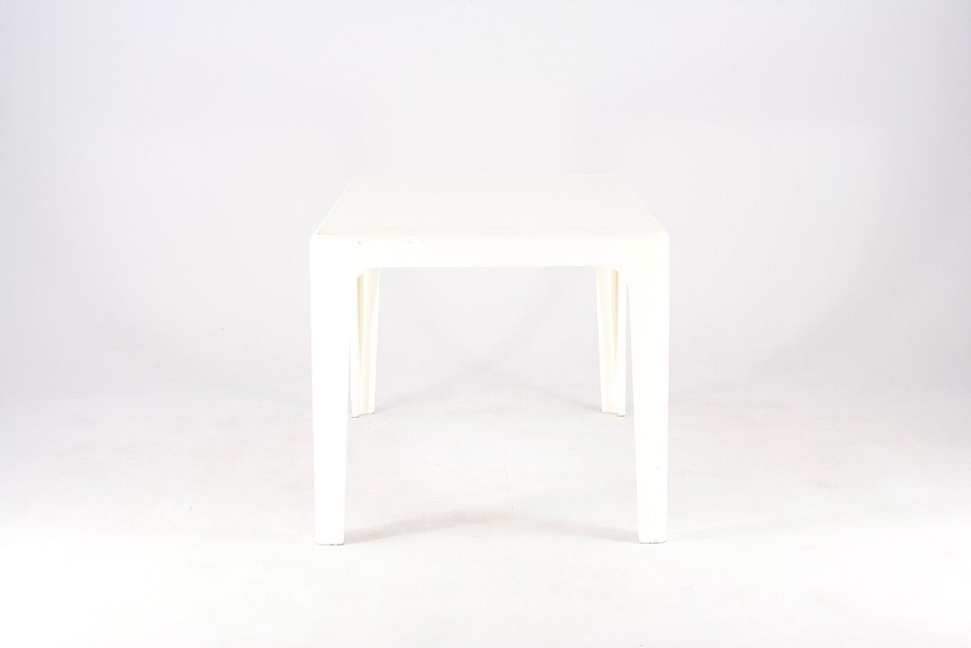 Foto GDR Dining Outdoor Table White Plastic 1969 h70x120x80