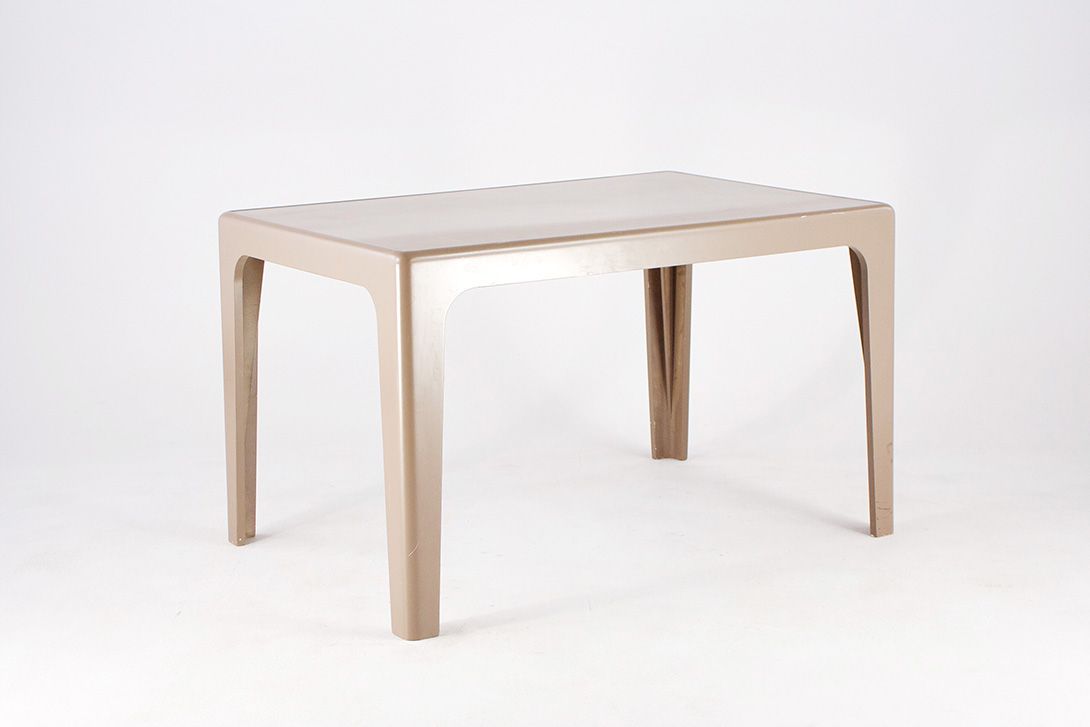 Foto Plastic Outdoor Table GDR 1970 h70x120x80