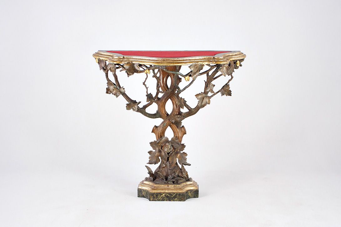 Foto Antique Naturalism Console with Carved Leaves h90x95x40