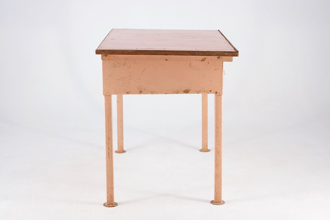 Foto Metal Table Workshop with Lino Surface 1935 h80x70x110