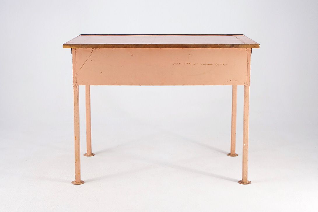 Foto Metal Table Workshop with Lino Surface 1935 h80x70x110