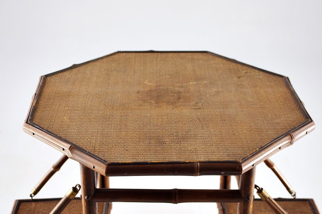 Foto Wilhelminian Exotic Bamboo Etagere, Berlin 1890