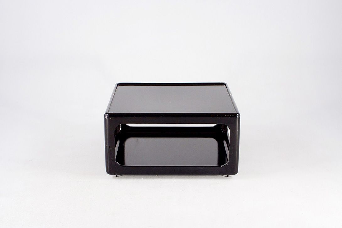 Foto Black Plastic GDR Coffee Table 1978 h39x72
