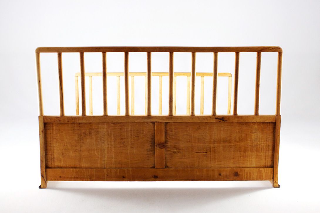Foto Wooden Twin Bed 180cm