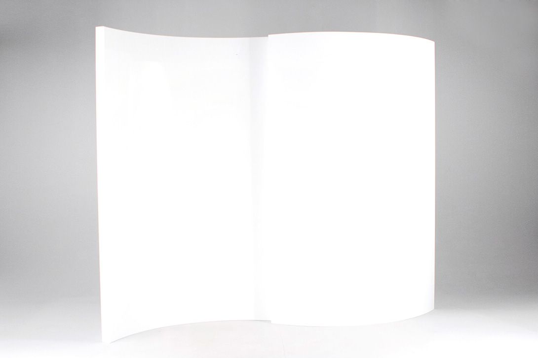 Foto Big Radial Room Divider White Acryl h205x130x6 //