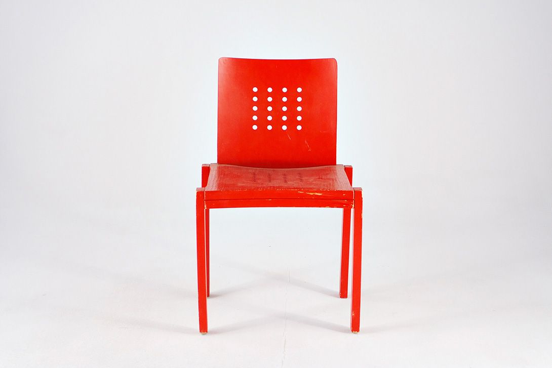 Foto Wooden Chair Memphis California 1982