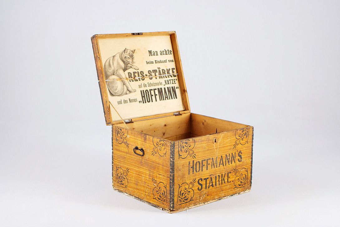 Foto Wooden Case Hoffmann&#8217;s Stärke h44x50x36