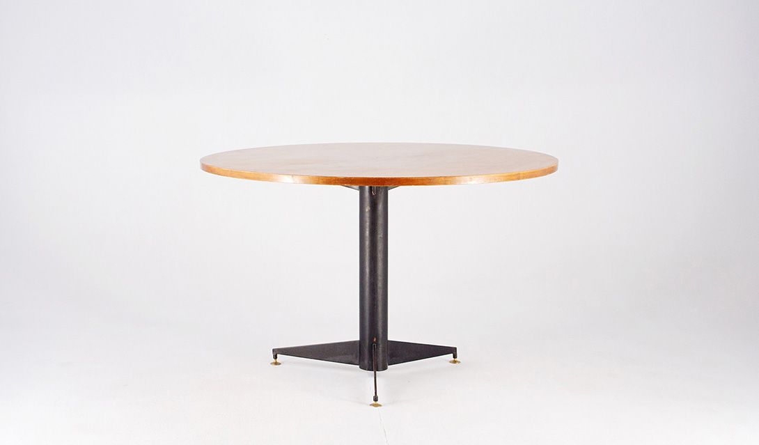 Foto Mid-Century Round Table h82x120