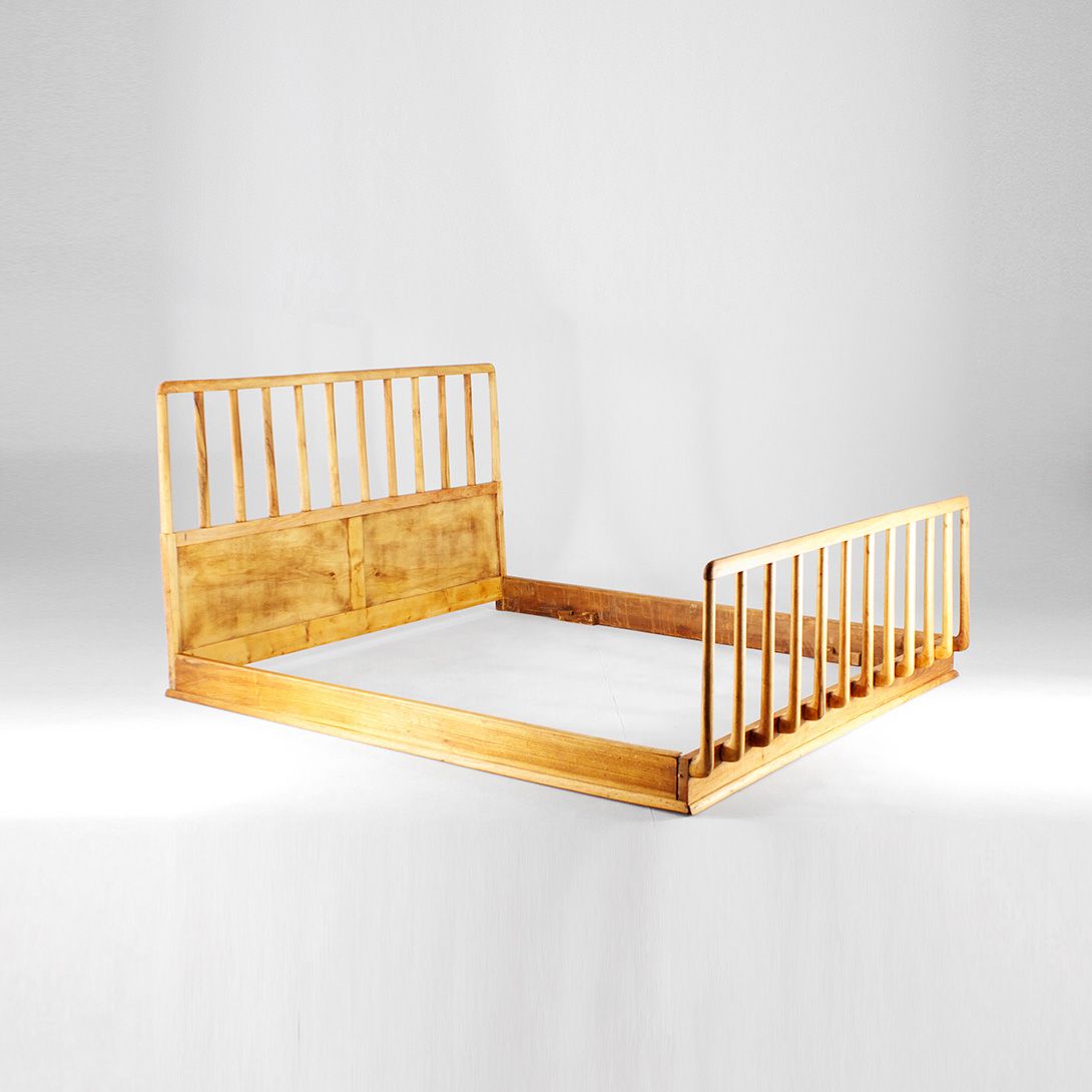 Foto Wooden Twin Bed 180cm