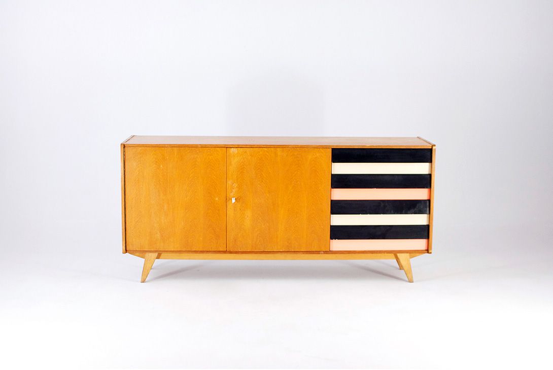 Foto Sideboard Interier Praha 1959 w165