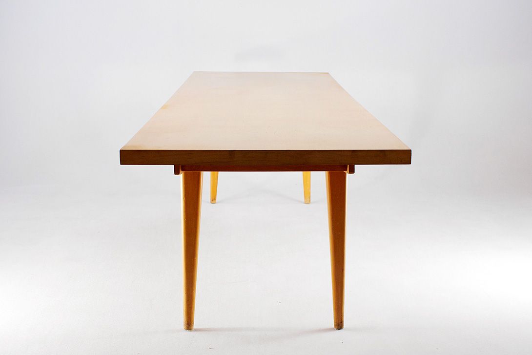 Foto Very Long Beechwood Dining Table 1955 h79x300x90 //