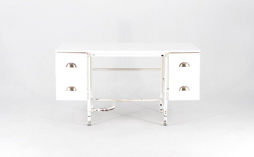 Foto White Metal Desk h70x125x60