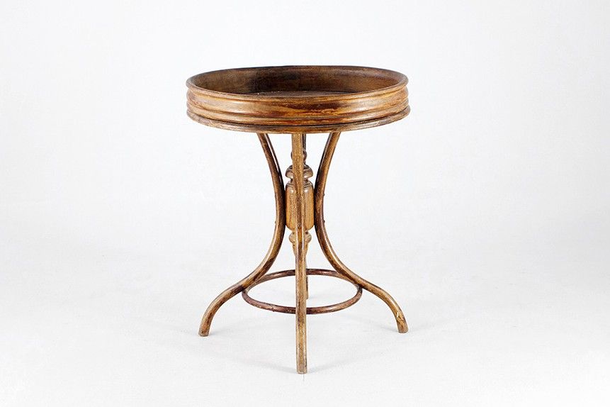 Foto Antique Bohemian Flower Table with Bentwood Legs h84x68x54