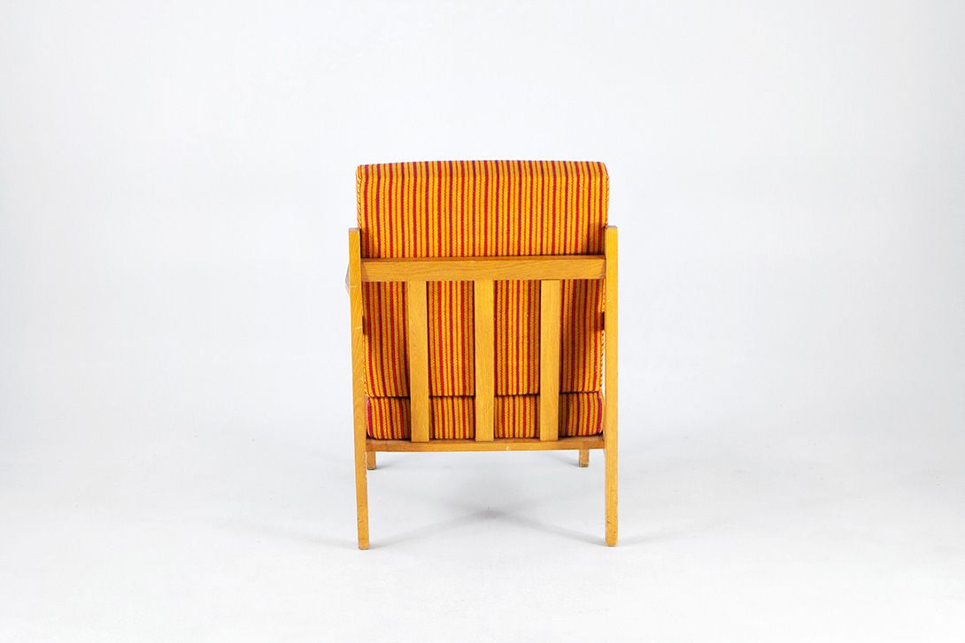 Foto Striped CSSR Armchair