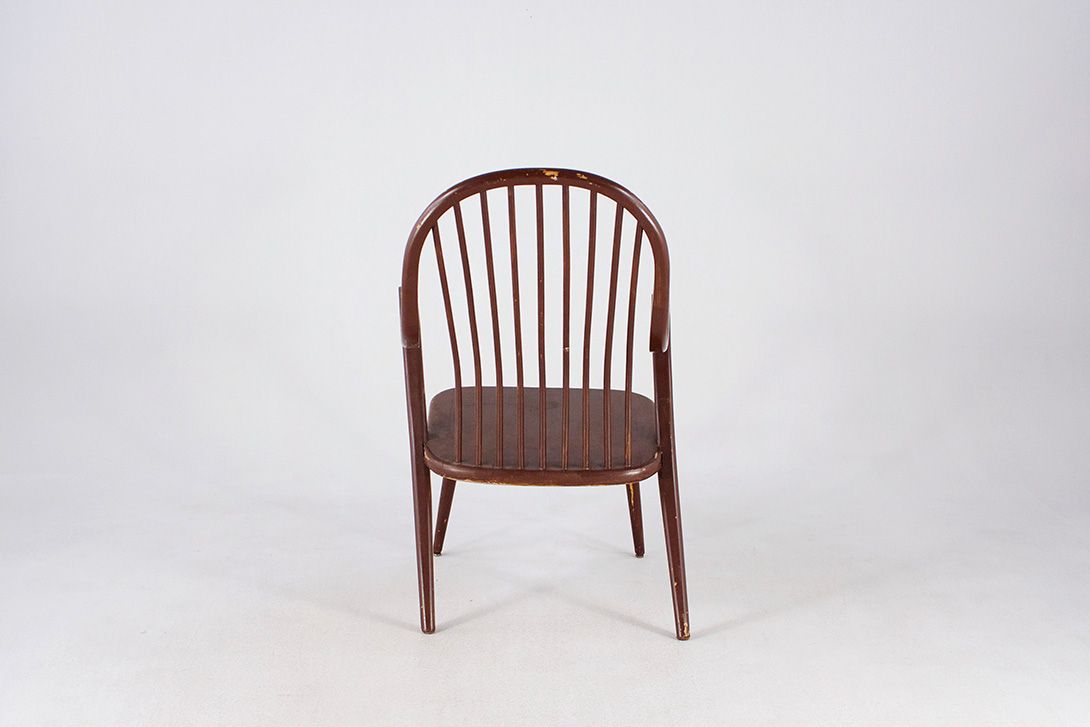 Foto Wooden Armchair England 1923
