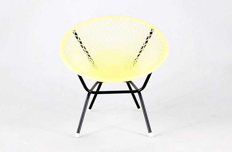 Foto French Garden Plastic Lounge Chair Yellow