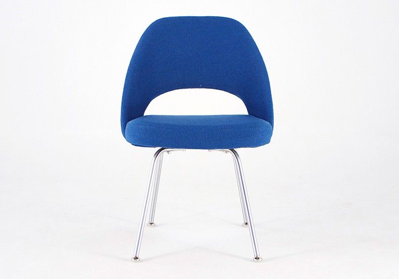 Foto Ocean Blue Fabric Saarinen Executive Armless Chair