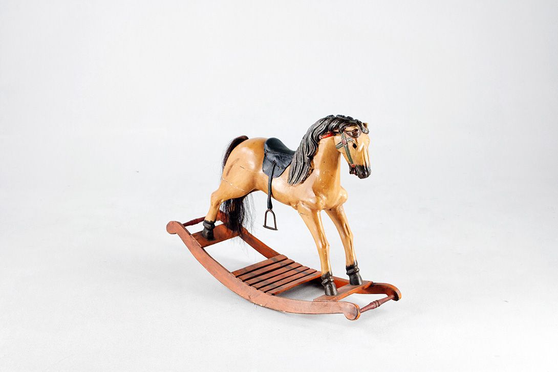 Foto Rocking Horse h47x25x85 &#8211; &#8211;