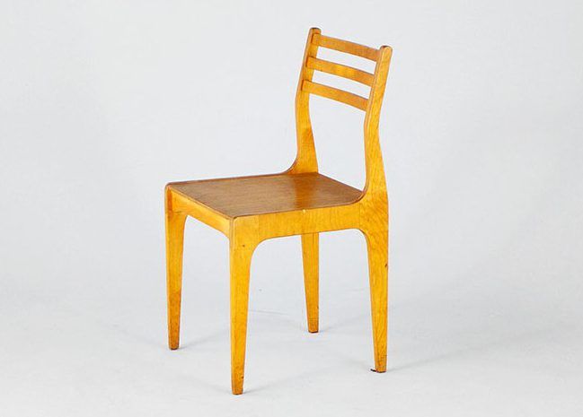 Foto Rustic Wooden Chair 1970