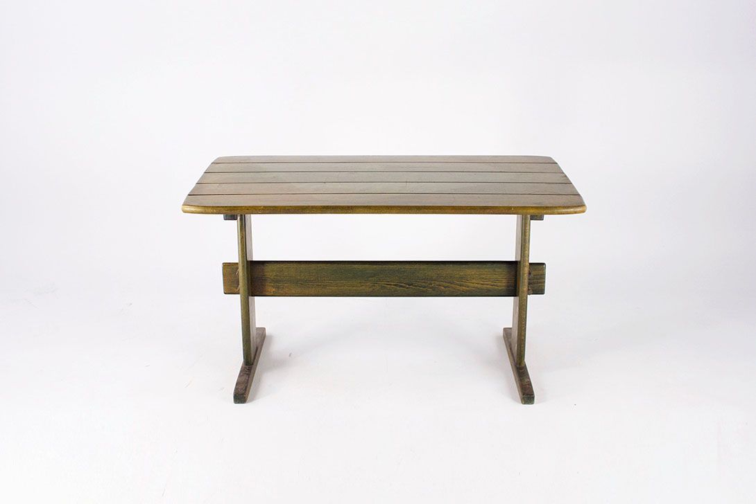 Foto Green Wooden Table with matching Chairs Denmark 1975 h70x72x125