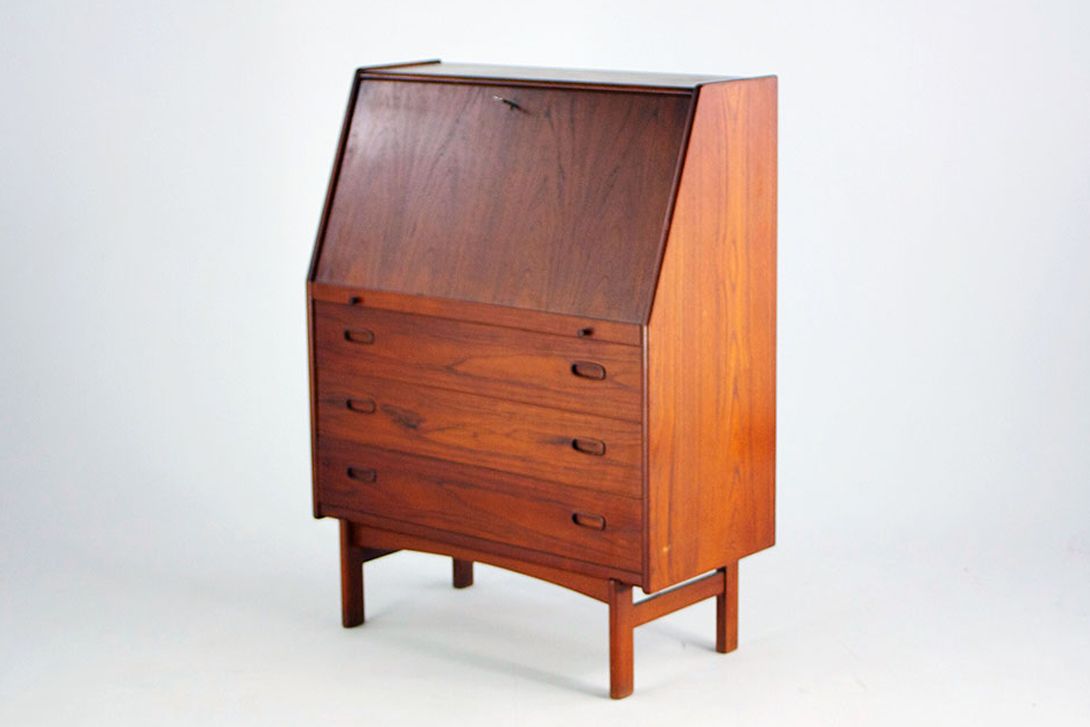 Foto Dyrlund Secretary Desk 1964