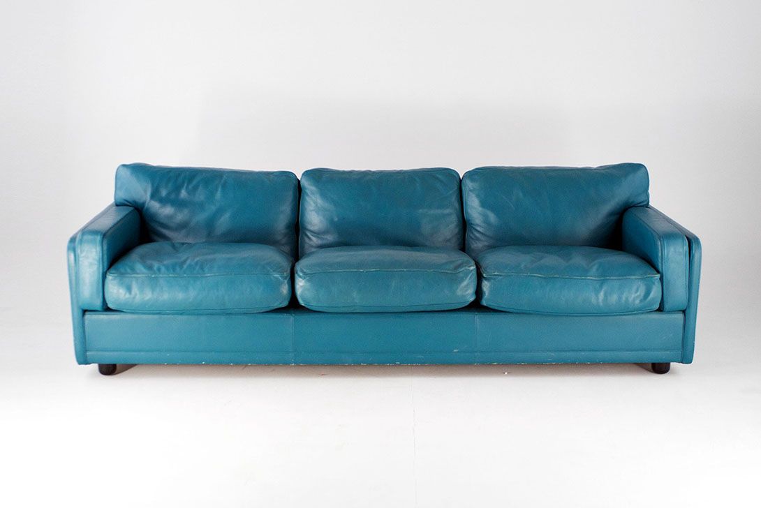 Foto Petrol Poltrona Frau Leather Sofa (Three-Seater) Italy 1968