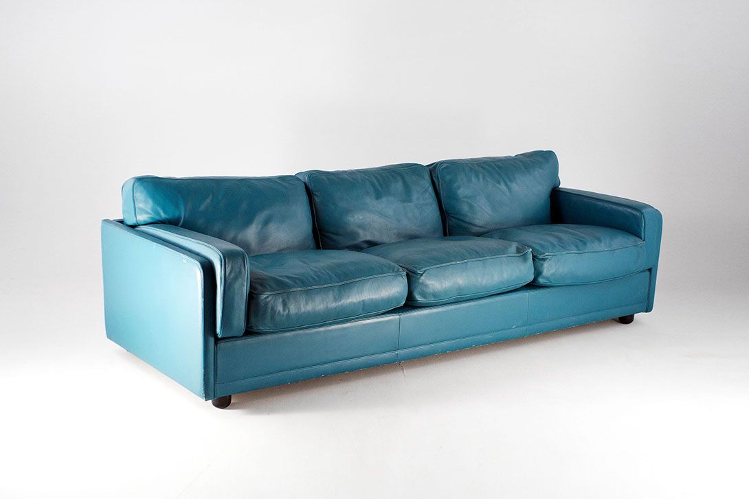 Foto Petrol Poltrona Frau Leather Sofa (Three-Seater) Italy 1968