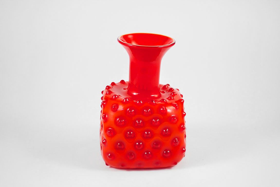Foto Red Stylized Pineapple Glass Vase h22