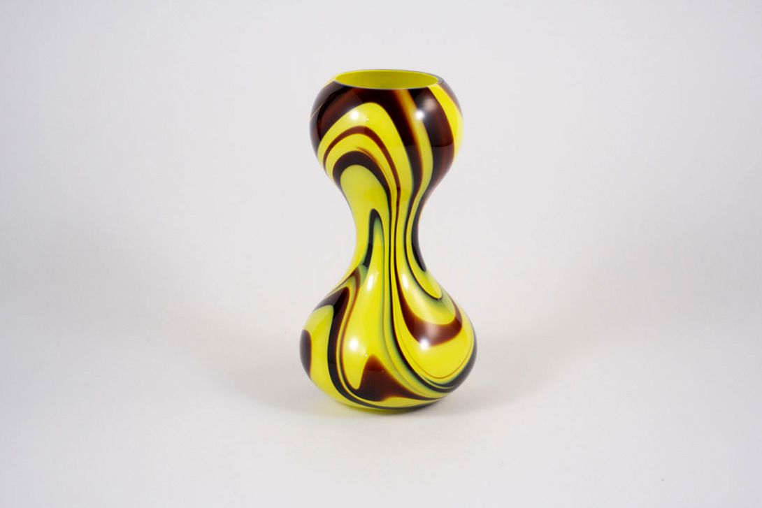 Foto Hour Glass Shaped Vase, Marbled Yellow/Brown h22